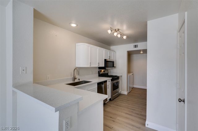 8476 Indigo Sky Avenue, Las Vegas, NV 89129