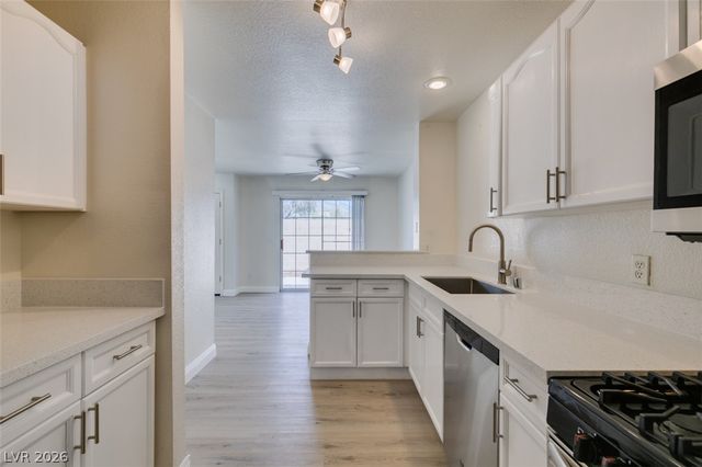 8476 Indigo Sky Avenue, Las Vegas, NV 89129