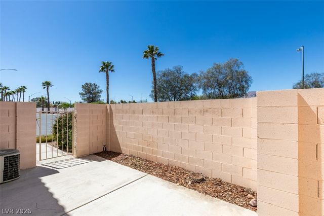 8476 Indigo Sky Avenue, Las Vegas, NV 89129
