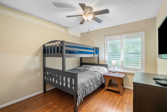 3703 S LANCEWOOD Place, Delray Beach, FL 33445