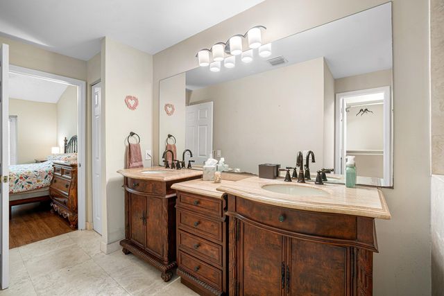 3703 S LANCEWOOD Place, Delray Beach, FL 33445