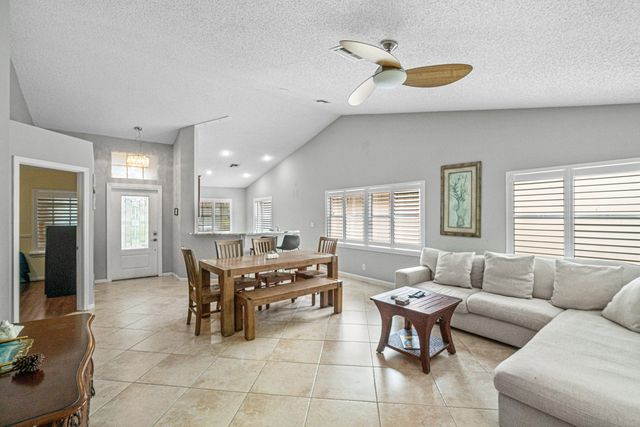 3703 S LANCEWOOD Place, Delray Beach, FL 33445