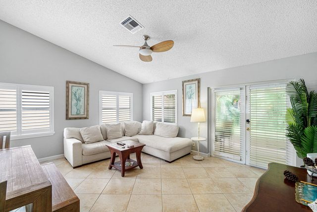 3703 S LANCEWOOD Place, Delray Beach, FL 33445