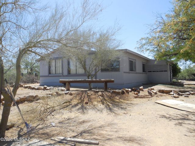 3950 S Deaver Road, Tucson, AZ 85735