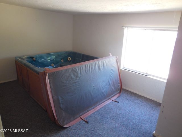 3950 S Deaver Road, Tucson, AZ 85735