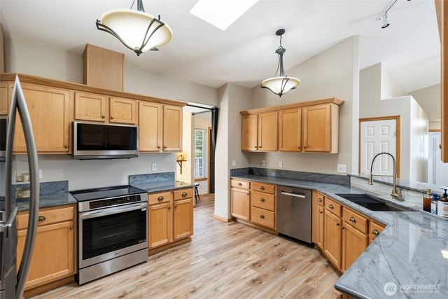 154 Budgett Lane, Chehalis, WA 98532