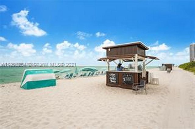 6801 Collins Ave 1414, Miami Beach, FL 33141