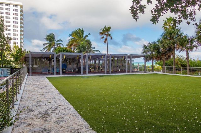 6801 Collins Ave 1414, Miami Beach, FL 33141