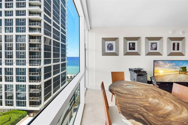 6801 Collins Ave 1414, Miami Beach, FL 33141
