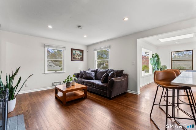 28 Bouton Street West, Stamford, CT 06907