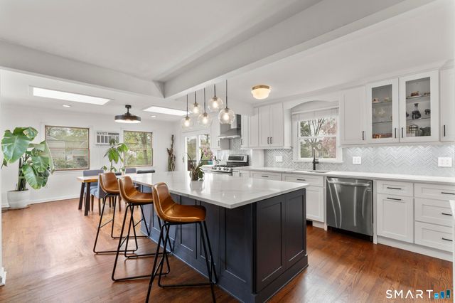 28 Bouton Street West, Stamford, CT 06907