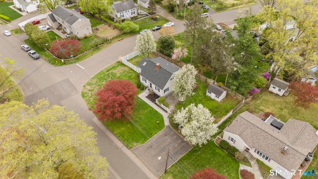 28 Bouton Street West, Stamford, CT 06907