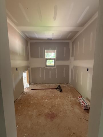 618 Indian Creek Rd, Cumberland Furnace, TN 37051