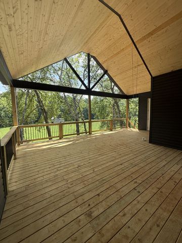 618 Indian Creek Rd, Cumberland Furnace, TN 37051