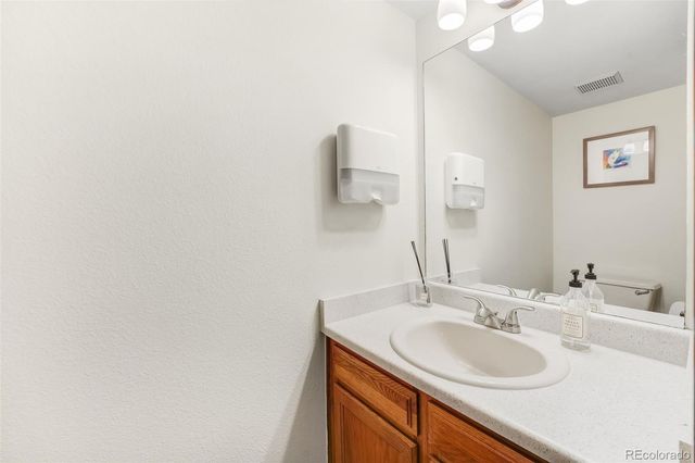 1470 S Quebec Way 282, Denver, CO 80231