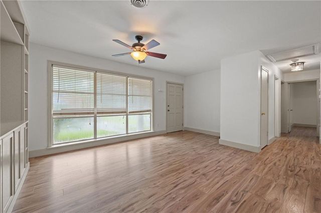 216 Norden Drive E, Mobile, AL 36608