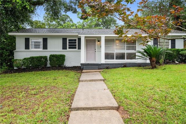 216 Norden Drive E, Mobile, AL 36608