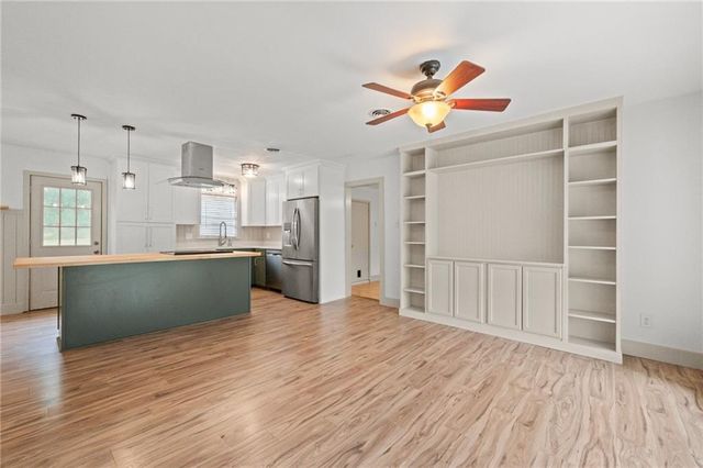 216 Norden Drive E, Mobile, AL 36608