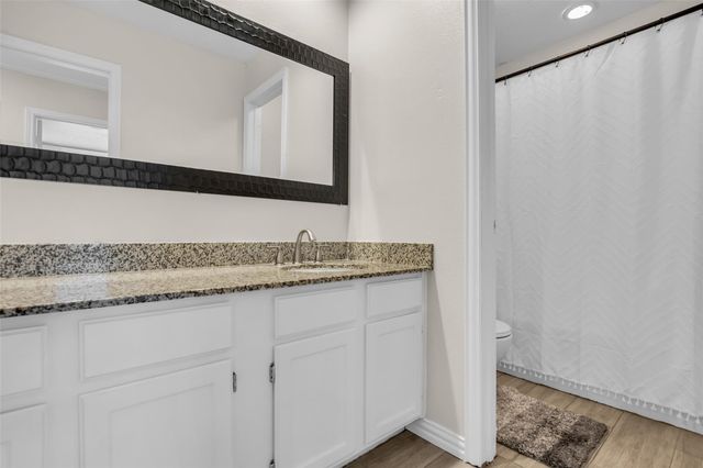 3816 Cottonwood Drive, La Porte, TX 77571