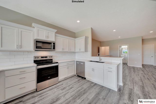 8907 S 47th Street, Lincoln, NE 68516