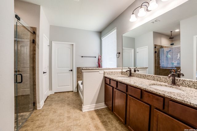 1611 Afterlight, San Antonio, TX 78245