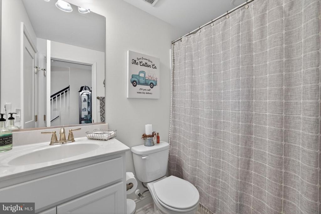 Image 23 of property listing at 205 JESSICA LYN AVE, Stevensville, MD 21666
