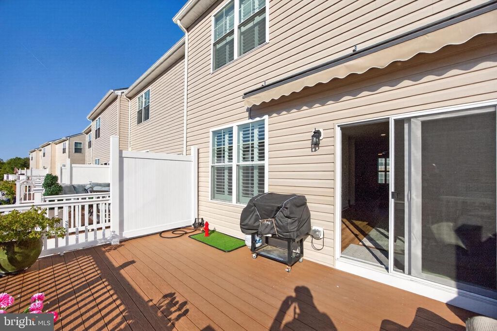 Image 25 of property listing at 205 JESSICA LYN AVE, Stevensville, MD 21666