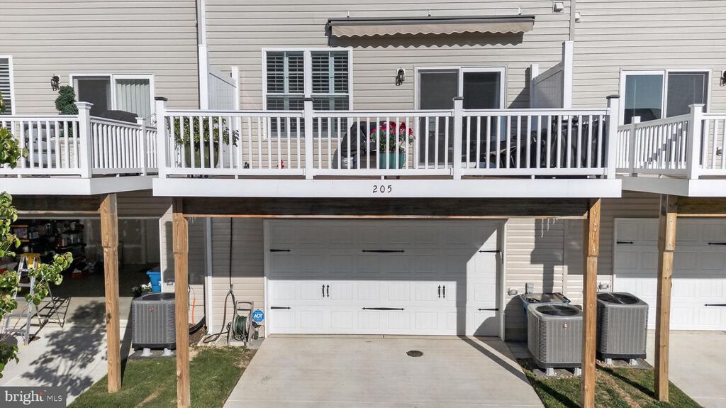 Image 26 of property listing at 205 JESSICA LYN AVE, Stevensville, MD 21666