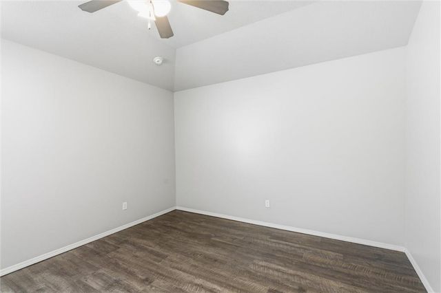 21413 W 216th Street, Spring Hill, KS 66083