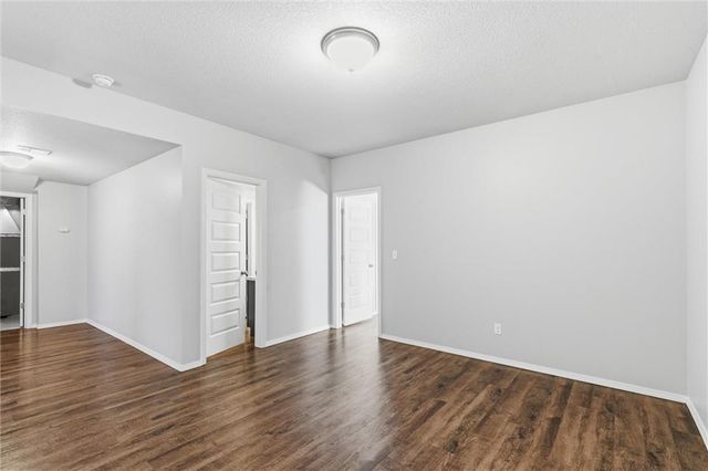 21413 W 216th Street, Spring Hill, KS 66083