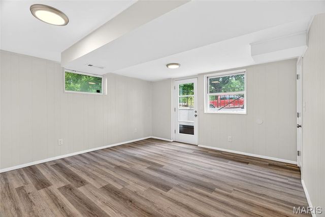 1365 Zurich Drive, Florissant, MO 63031