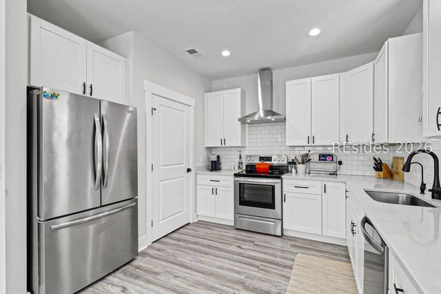 11 Chalmers St, Bluffton, SC 29910