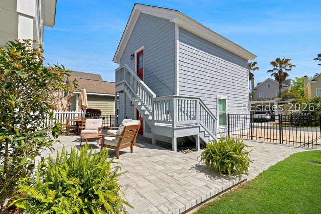 11 Chalmers St, Bluffton, SC 29910