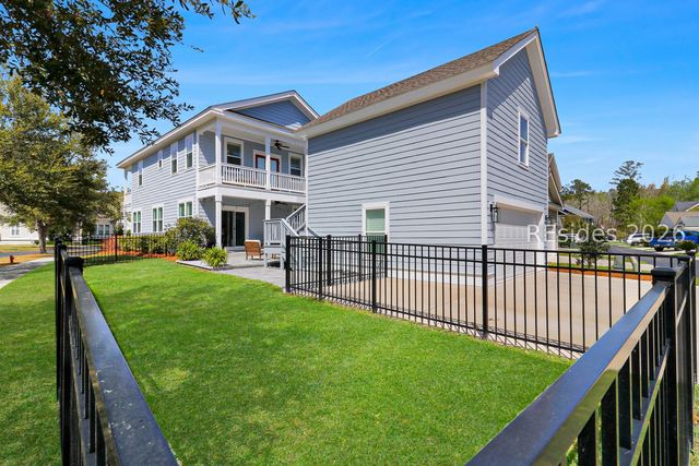 11 Chalmers St, Bluffton, SC 29910