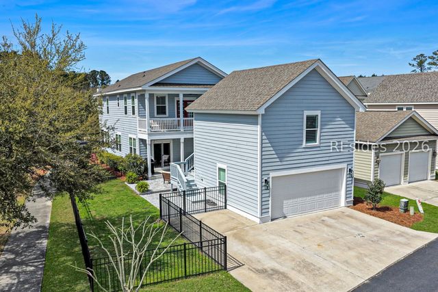 11 Chalmers St, Bluffton, SC 29910