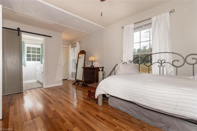 1984 Austin Little Mountain Road, Ronda, NC 28670