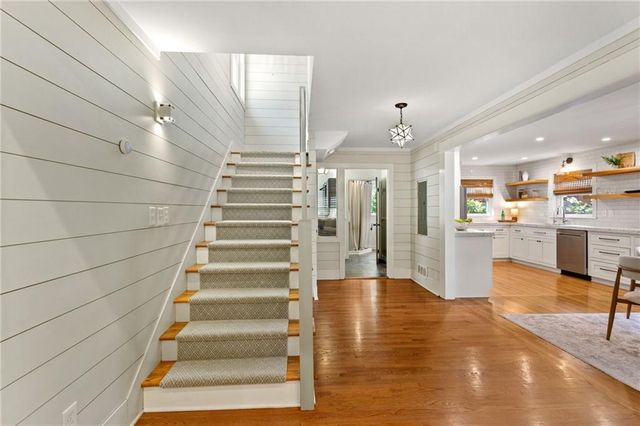 1444 Mimosa Circle SE, Smyrna, GA 30080