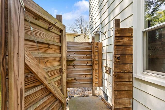 1444 Mimosa Circle SE, Smyrna, GA 30080