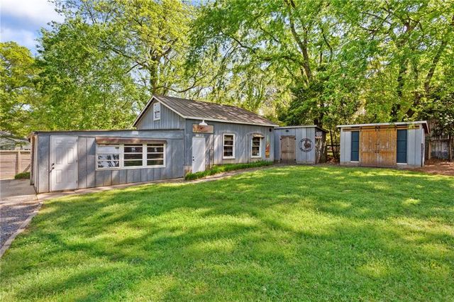 1444 Mimosa Circle SE, Smyrna, GA 30080