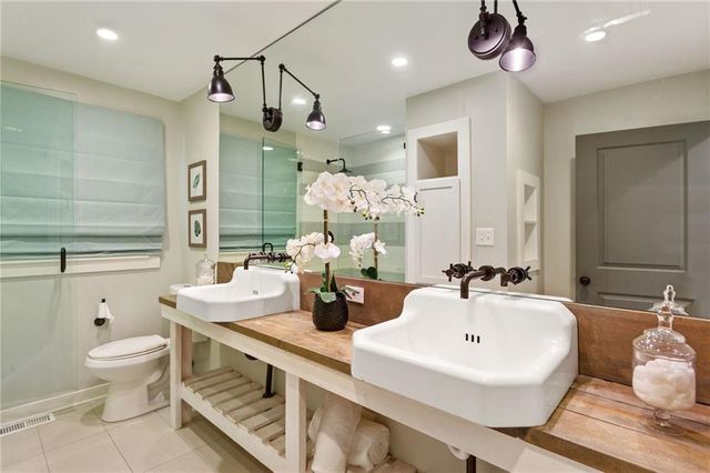 1444 Mimosa Circle SE, Smyrna, GA 30080