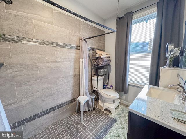 1120 BLEIGH AVE, Philadelphia, PA 19111