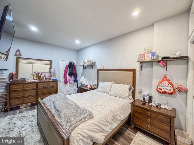 1120 BLEIGH AVE, Philadelphia, PA 19111