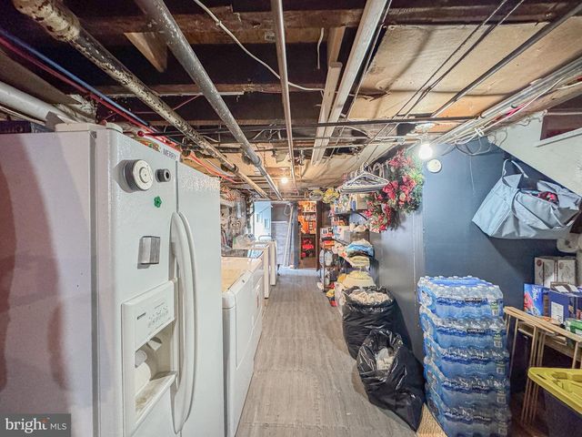 1120 BLEIGH AVE, Philadelphia, PA 19111