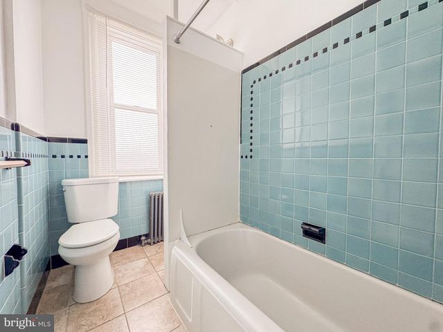1120 BLEIGH AVE, Philadelphia, PA 19111