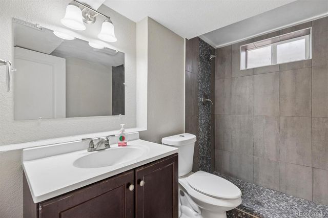 11524 W Tulane Place, Littleton, CO 80127