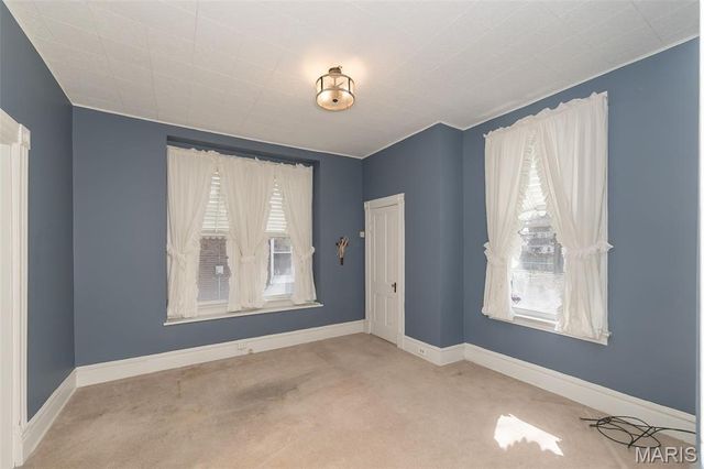 6924 Fyler Avenue, St Louis, MO 63139