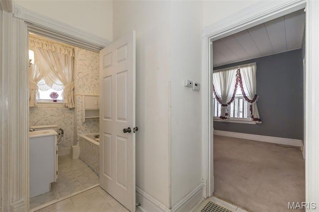 6924 Fyler Avenue, St Louis, MO 63139