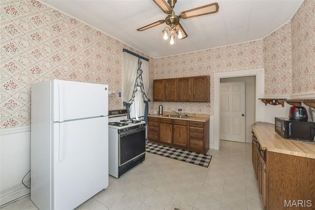 6924 Fyler Avenue, St Louis, MO 63139