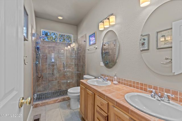 6831 Island Queen Court, Sparks, NV 89436