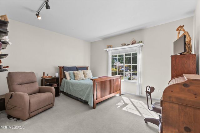 6831 Island Queen Court, Sparks, NV 89436